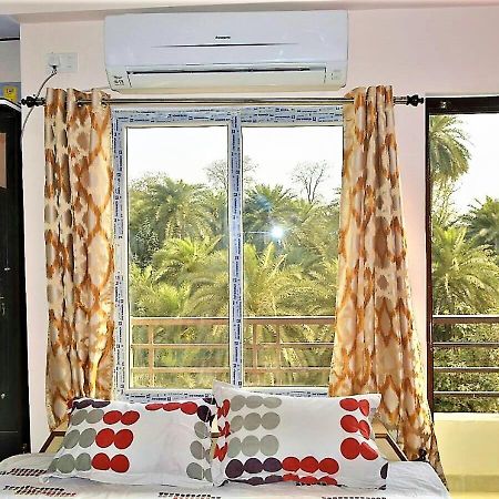 Pretty Garden View Apartment 3Bhk Furnished Flat Near Kashi Vishwanath Temple Varanasi Exterior photo